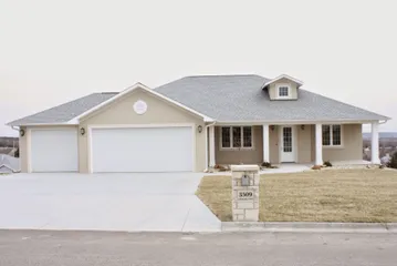 3509 Churchill Way - 1