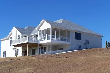 3600 Everett Dr - 23